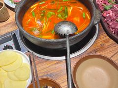 -贵厨酸汤牛肉(花果园国际中心店)