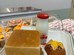 -红星前进面包牛奶公司(君太店)