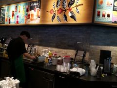 -星巴克臻选(周浦万达店)