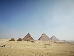 -吉萨金字塔群