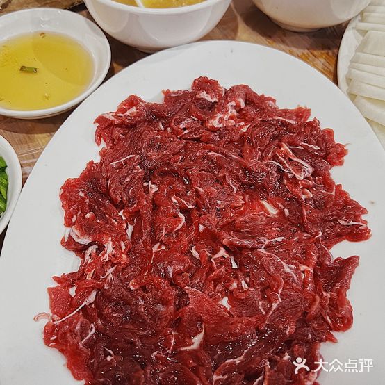 粤府山鸡馆(龙湖紫城天街店)