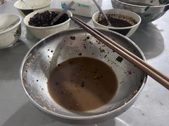 -正宗杨记普洱酸醋米线(总店)