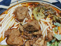 -鑫花溪牛肉米粉(凤凰街创始总店)