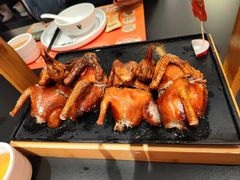 玻璃脆皮乳鸽-羽鸽集·乳鸽专门店·地道顺德菜(岭南站店)