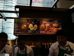 -星巴克(港汇1号办公楼店)