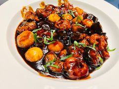 独头蒜大烤河鳗鱼-御沪沪味园.融合菜.海鲜(斜土路店)