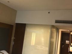 -上海浦东假日酒店