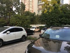 -飞洲国际广场-地下停车库