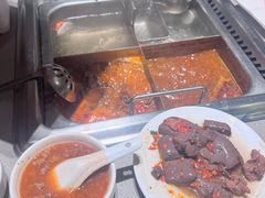 -海底捞火锅(宝龙广场夜宵主题店)