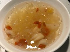 银耳汤-钢管厂五区小郡肝串串香(奥克斯广场锦城万达店)