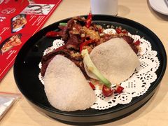 椒盐鸭下巴-避风塘(百联东郊店)
