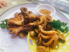 品海小巴蛸-品海楼·大连海胆锅贴馆(东港店)