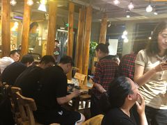 大堂-聚点串吧·北京烧烤(赵登禹路店)