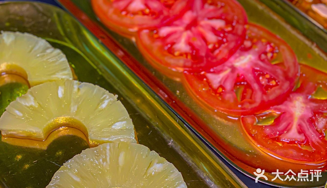 把隔壁买来做等位区的烤肉店🤦🏻‍♀️豪横‼️