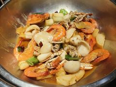 -七欣天香辣蟹火锅(无锡金太湖国际城店)