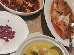 -艳阳天·非遗楚菜(武汉客厅店)