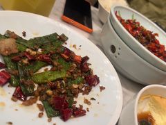 -雀蓝川菜(奥体广场店)