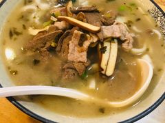 -阿彬生炒牛肉面(解放路店)