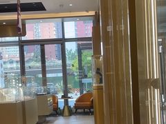 -华夏典当行(龙德广场店)