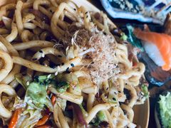 牛肉炒乌冬-米彩料理(西丽店)