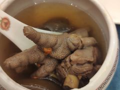 时令老火炖汤-稻香酒家·33年老字号·港式粤菜(富邦中心店)