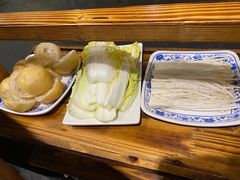 金针菇-苏完瓜尔佳氏·满洲涮肉(古方路店)