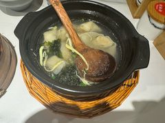 -馋三尺蟹粉小笼(人民广场店)