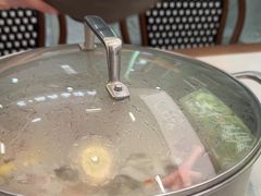 -喃喃椰·糟粕醋·椰子鸡火锅(七堡花园店)