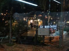 门面-芭提雅Amporn Seafood自助餐厅