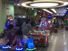 -爱玩嘉年华(江北一店)