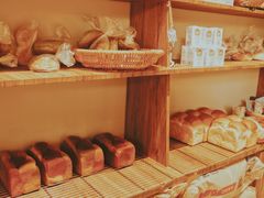 -沁屋面包店(人民东路店)