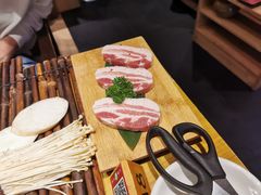 猪五花-泥炉烧肉师(新街口金銮巷店)