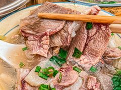 -大众跷脚牛肉馆·非遗传承单位(峨眉山店)