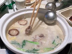 -三人行骨头王火锅(长寿店)