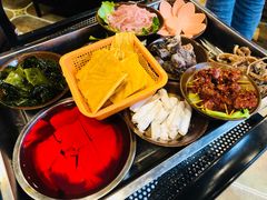 -周幺妹重庆老火锅(银泰城总店)