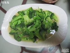 清炒西兰花-马虎风味菜馆(王府园小区店)