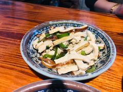 -老外婆本帮面(塔城路店)