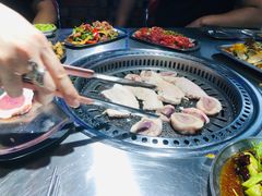 -马路牙子烧烤音乐酒馆(望京店)