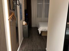-汉庭优佳(合肥芜湖路万达广场店)