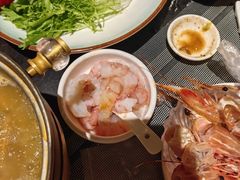 -半岛翡丽海鲜自助餐厅(观风亭店)