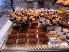 -巴黎贝甜(大宁国际商业广场店)