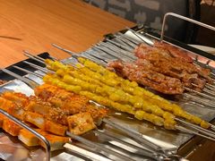 玉米粒-喝丢一只鞋辣炒海鲜小烧烤(三八广场店)