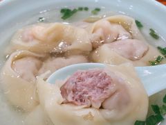 黑鸡枞鲜肉馄饨-潘国仙耳光馄饨(黄家阙路店)