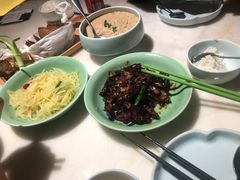 -弄堂里(西溪龙湖天街店)