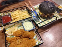 -VIKING SALOON美式烟熏烤肉精酿餐酒吧