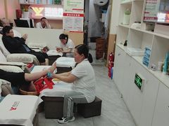 -郑远元专业修脚房(莘朱路店)