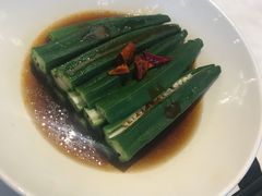 -港丽餐厅(高德置地店)