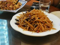 家常土豆丝-老回回饺子馆(海洋馆店)