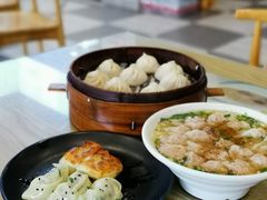-老电影院饺店(休宁店)