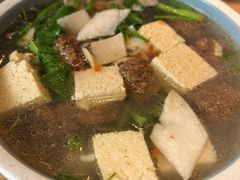 -金莹丸子汤清真(朝外SOHO店)